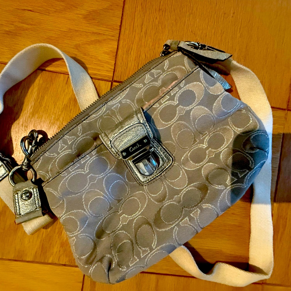 Coach Y2K Signature White CanvasSilver Leather Strap HOBO Shoulder Bag